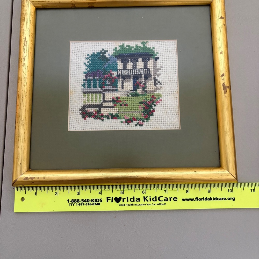 VTG Framed Cross Stitch House‎ Garden Needlepoint Folk Art Cottagecore 10x10 - Picture 6 of 9